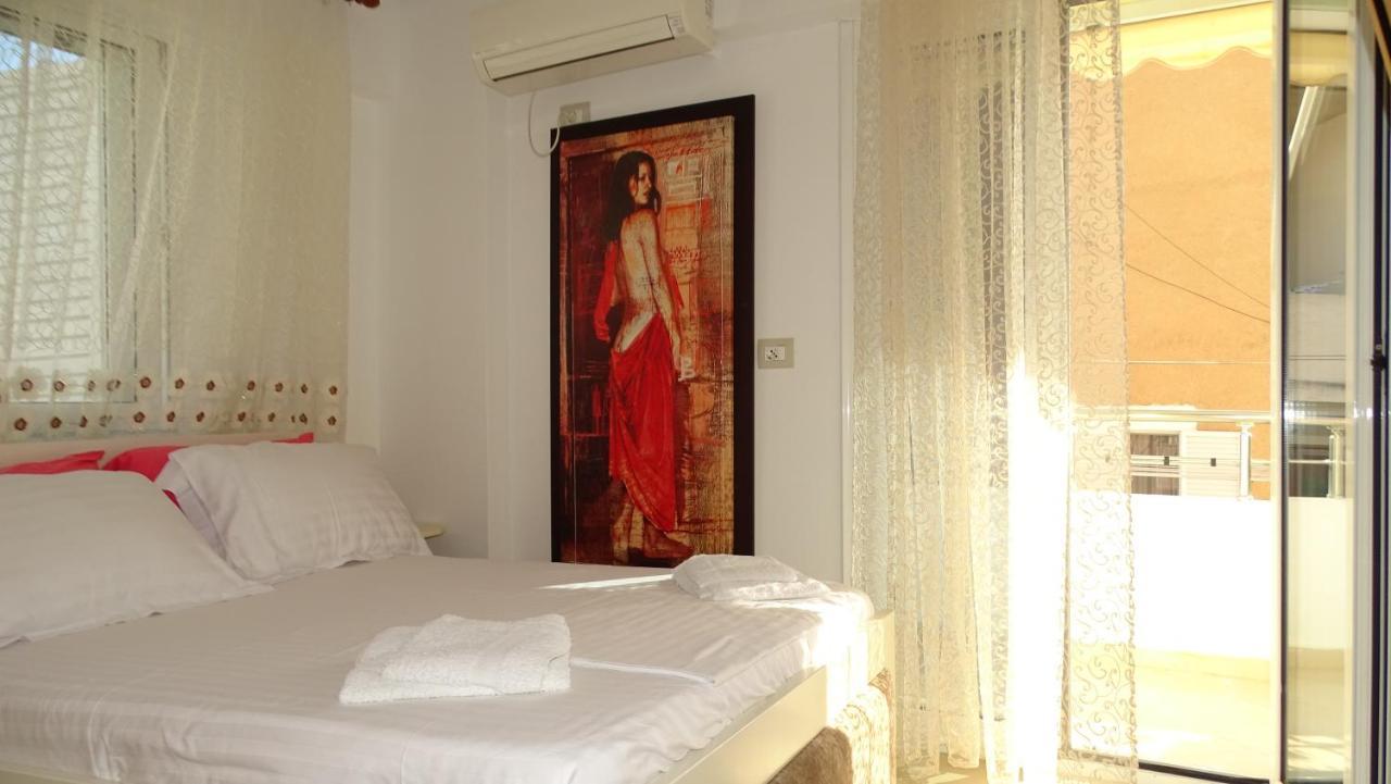 Cozy Central Apartment Ksamil Exterior photo